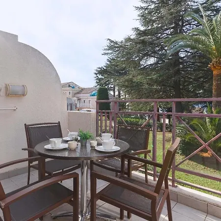Cosy Francia - Terrasse, Piscine, Parking, Clim Daire Cannes